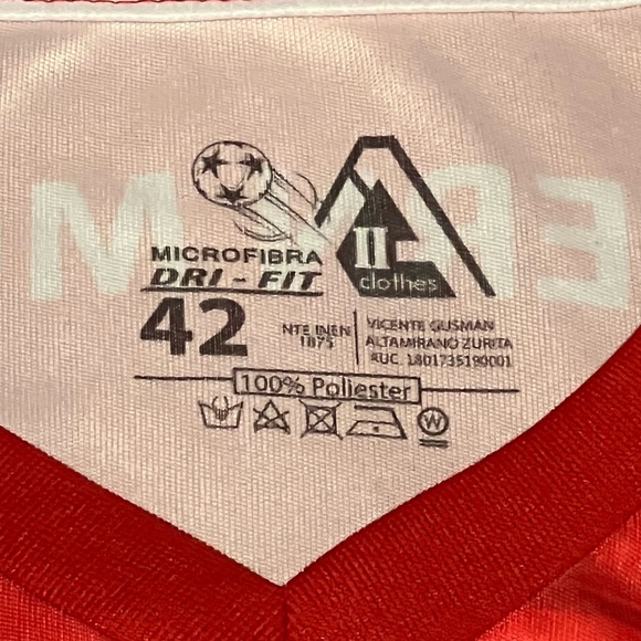 FC Bayern Munich jersey - Picture 4 of 4